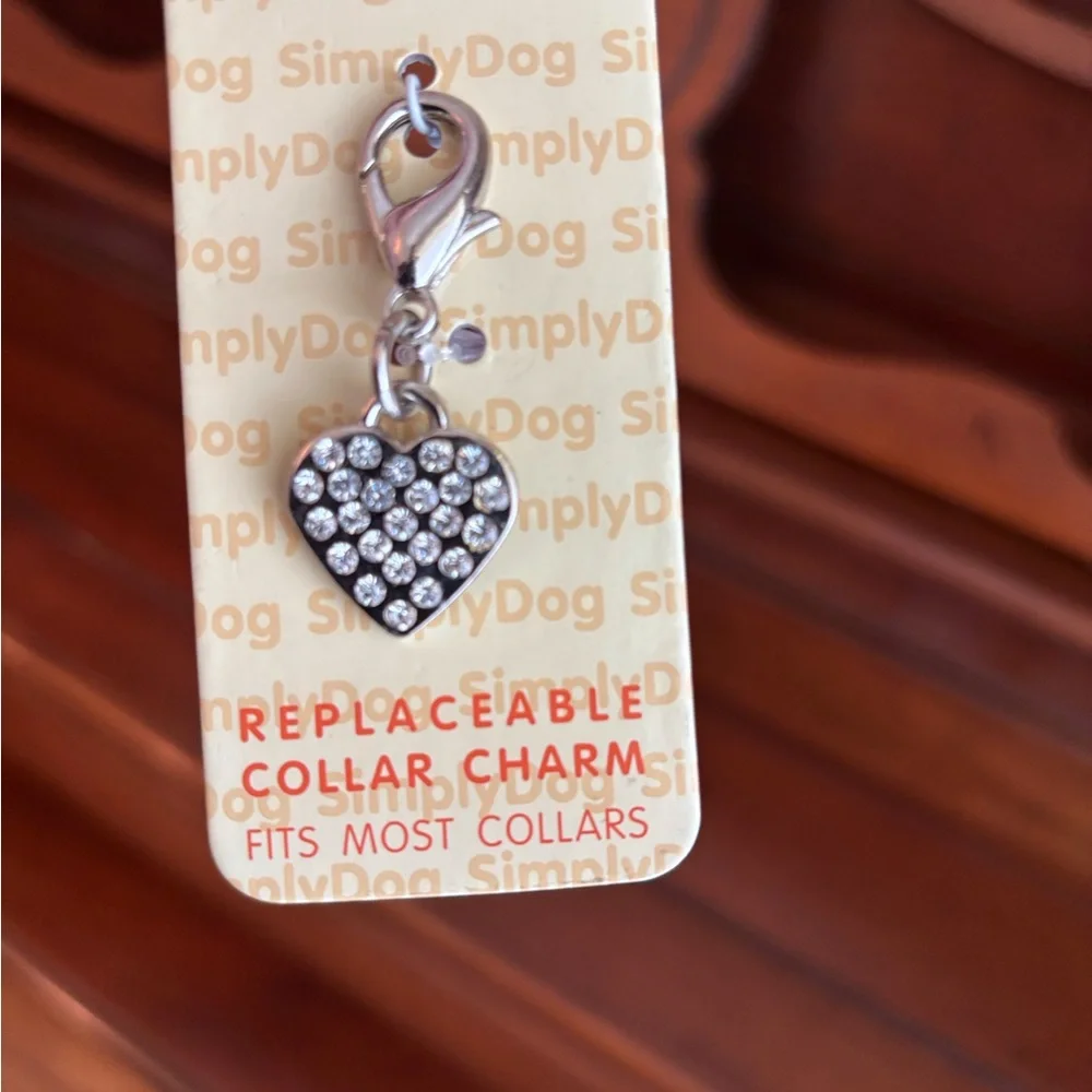 Rhinestone Heart Collar Charm